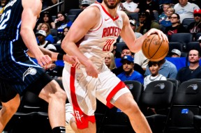 南宫体育-赛前突围战来临，达拉斯独行侠围绕NBA总决赛队长鼓劲，悬念犹存，纪律约束更严格的简单介绍